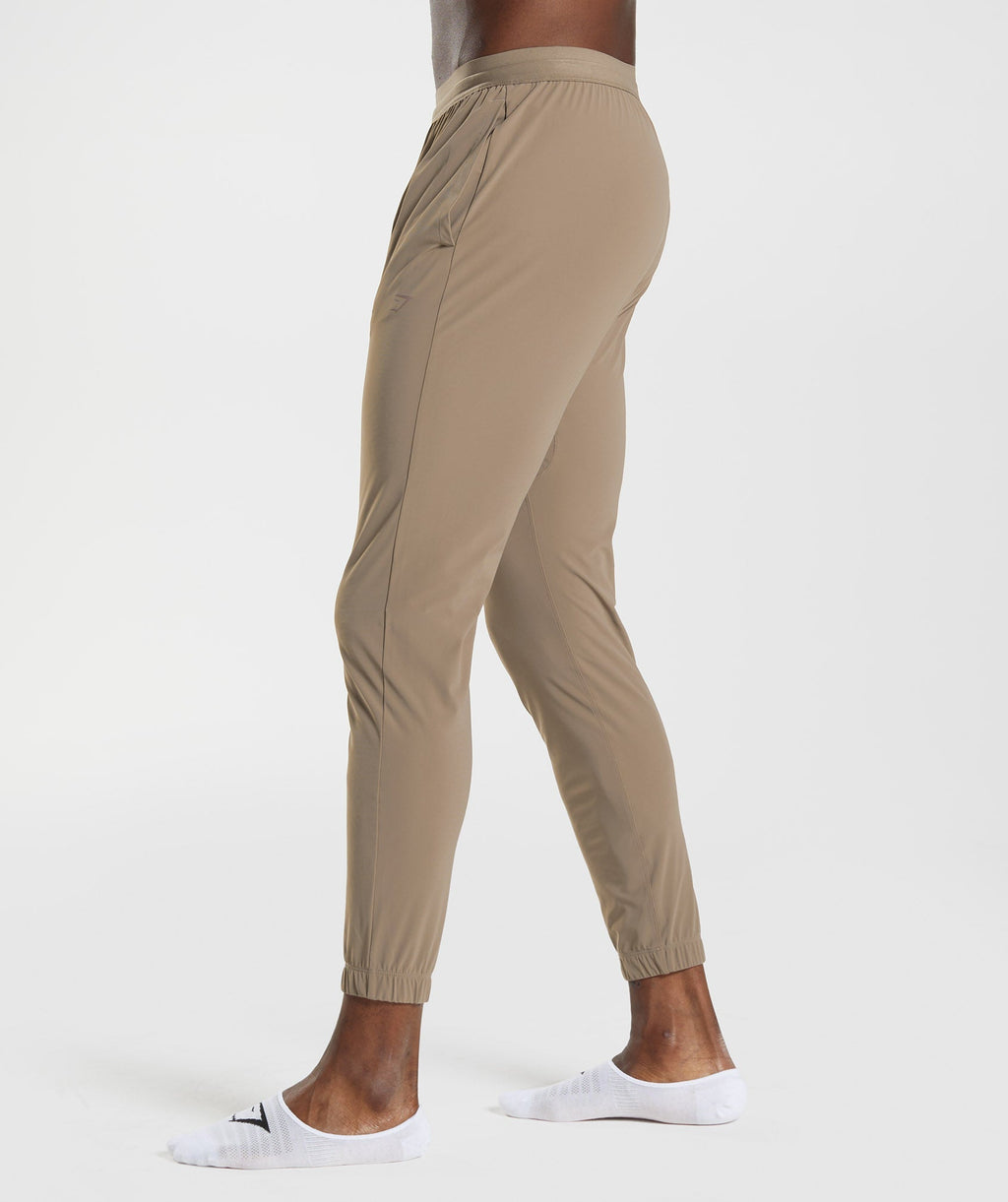 gymshark-studio-joggers-soul-brown-aw22