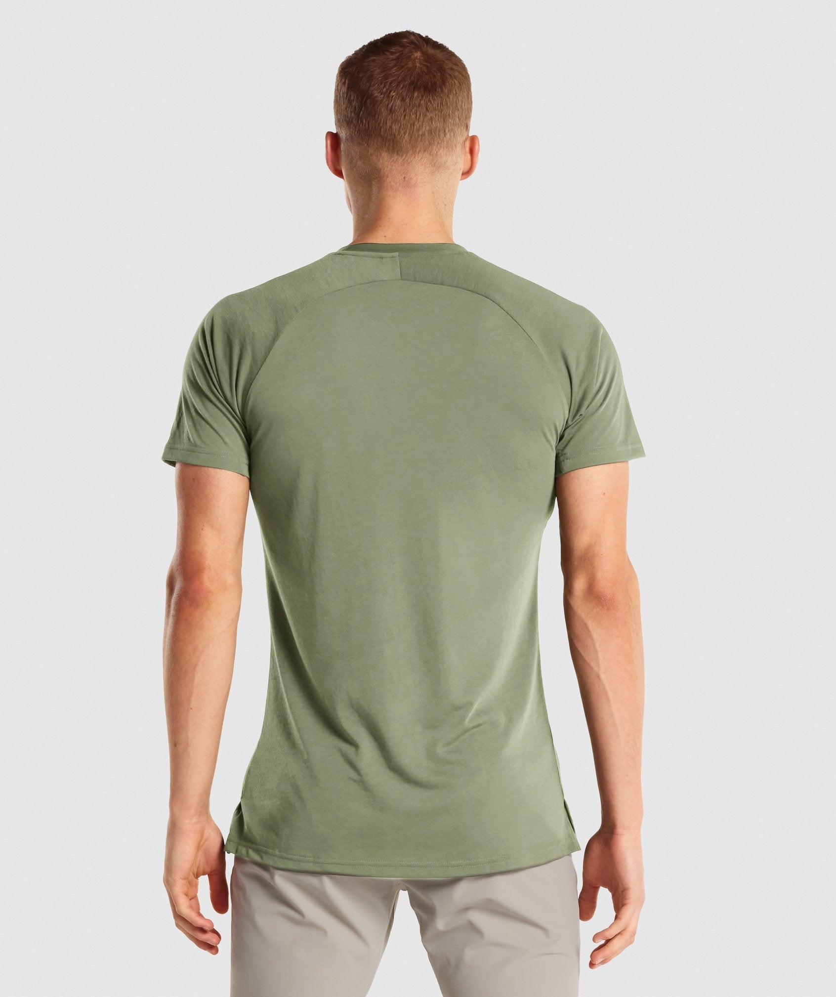 gymshark-studio-t-shirt-green