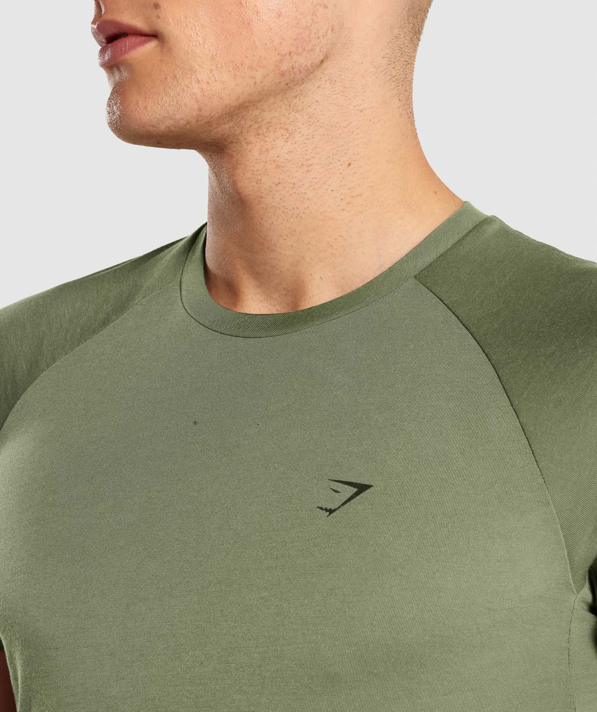 gymshark-studio-t-shirt-green