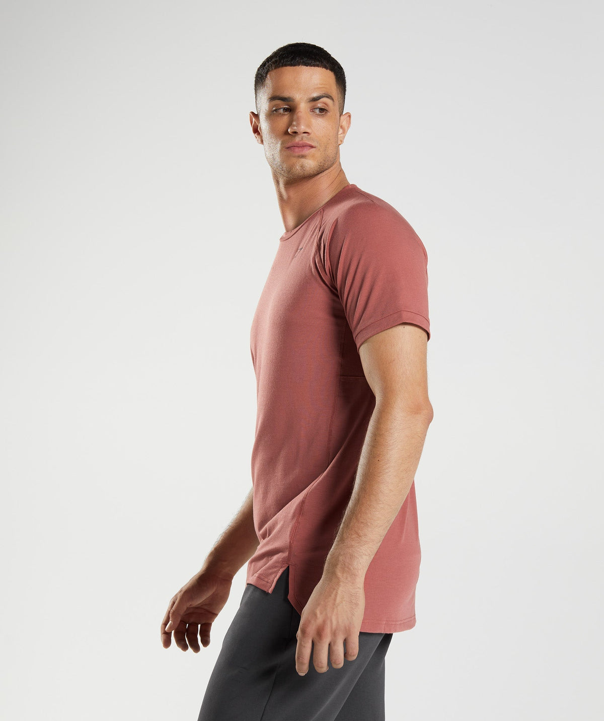 gymshark-studio-t-shirt-rose-brown-aw22