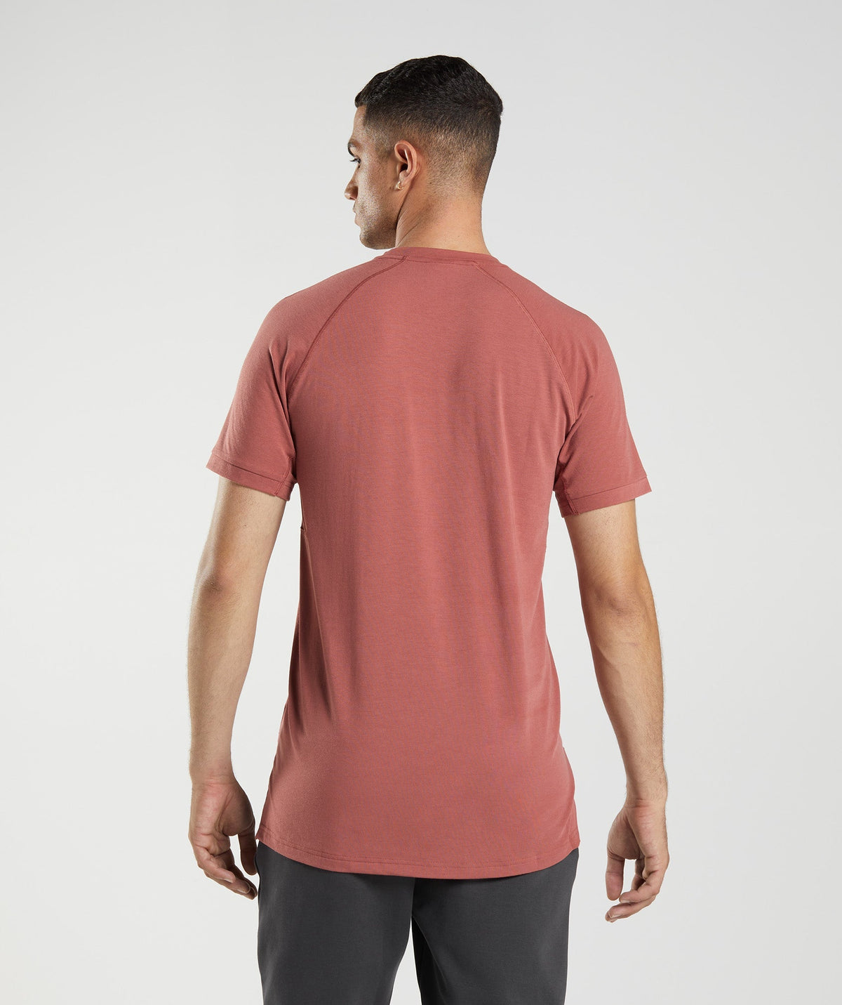 gymshark-studio-t-shirt-rose-brown-aw22