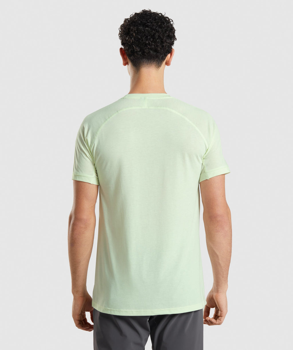 gymshark-studio-amplify-t-shirt-cucumber-green-ss22