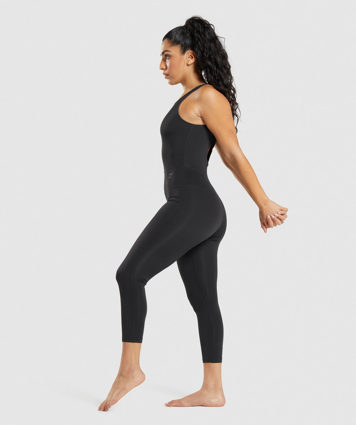 gymshark-studio-all-in-one-black-aw21
