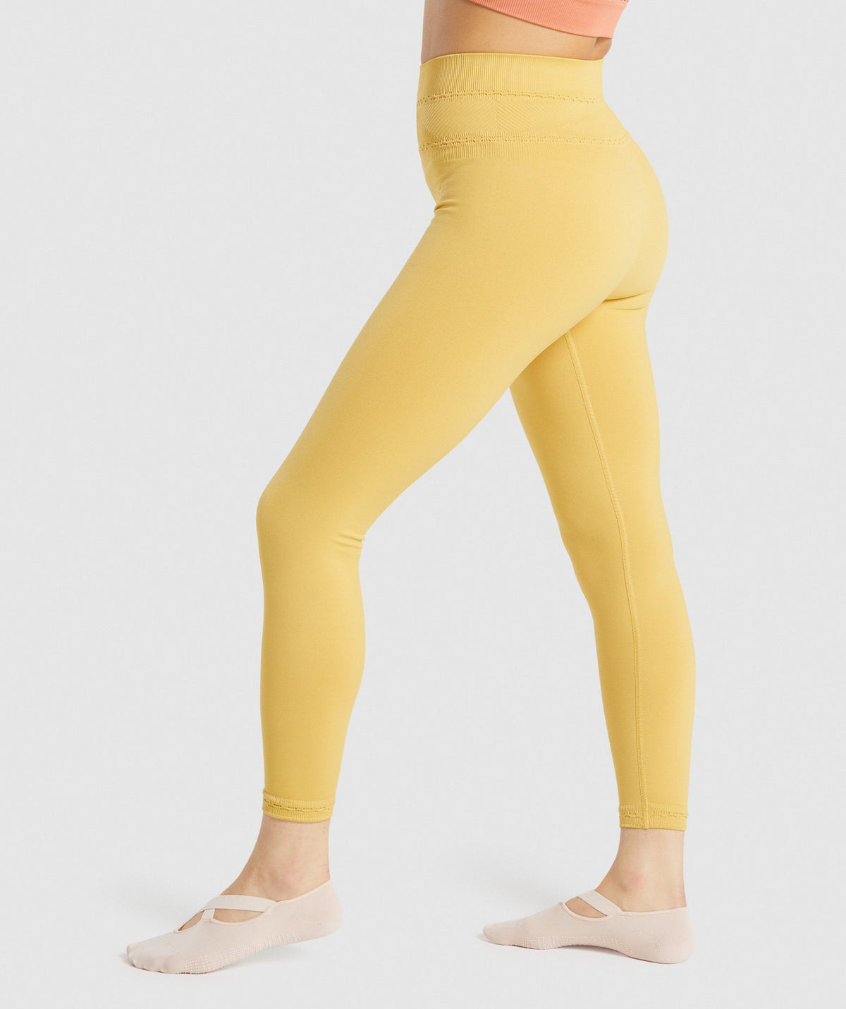 gymshark-studio-leggings-yellow-aw21