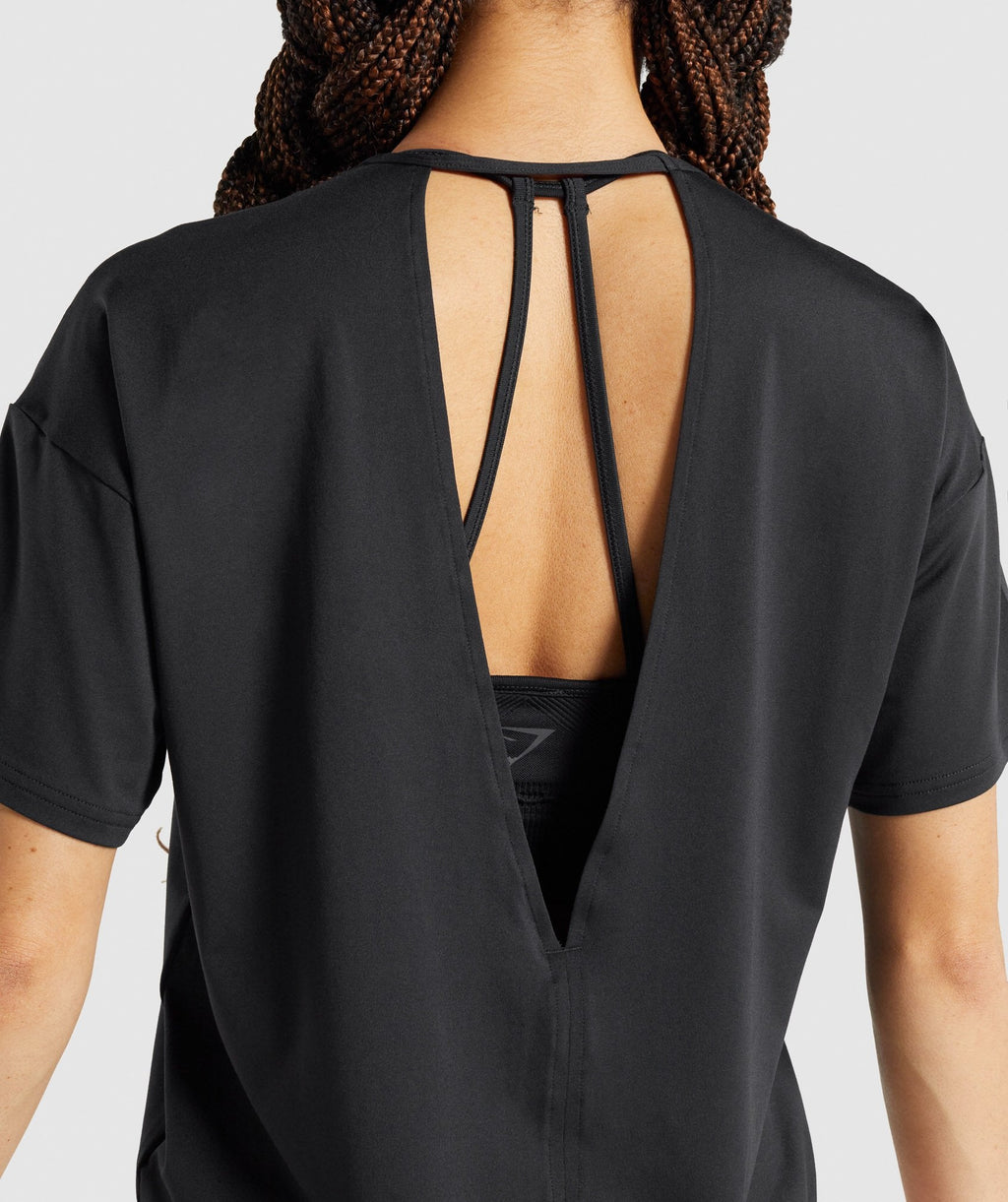 gymshark-studio-t-shirt-black-aw21-1