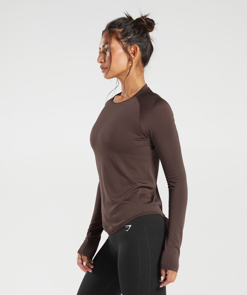 gymshark-sweat-seamless-long-sleeve-top-shadow-brown-aw23
