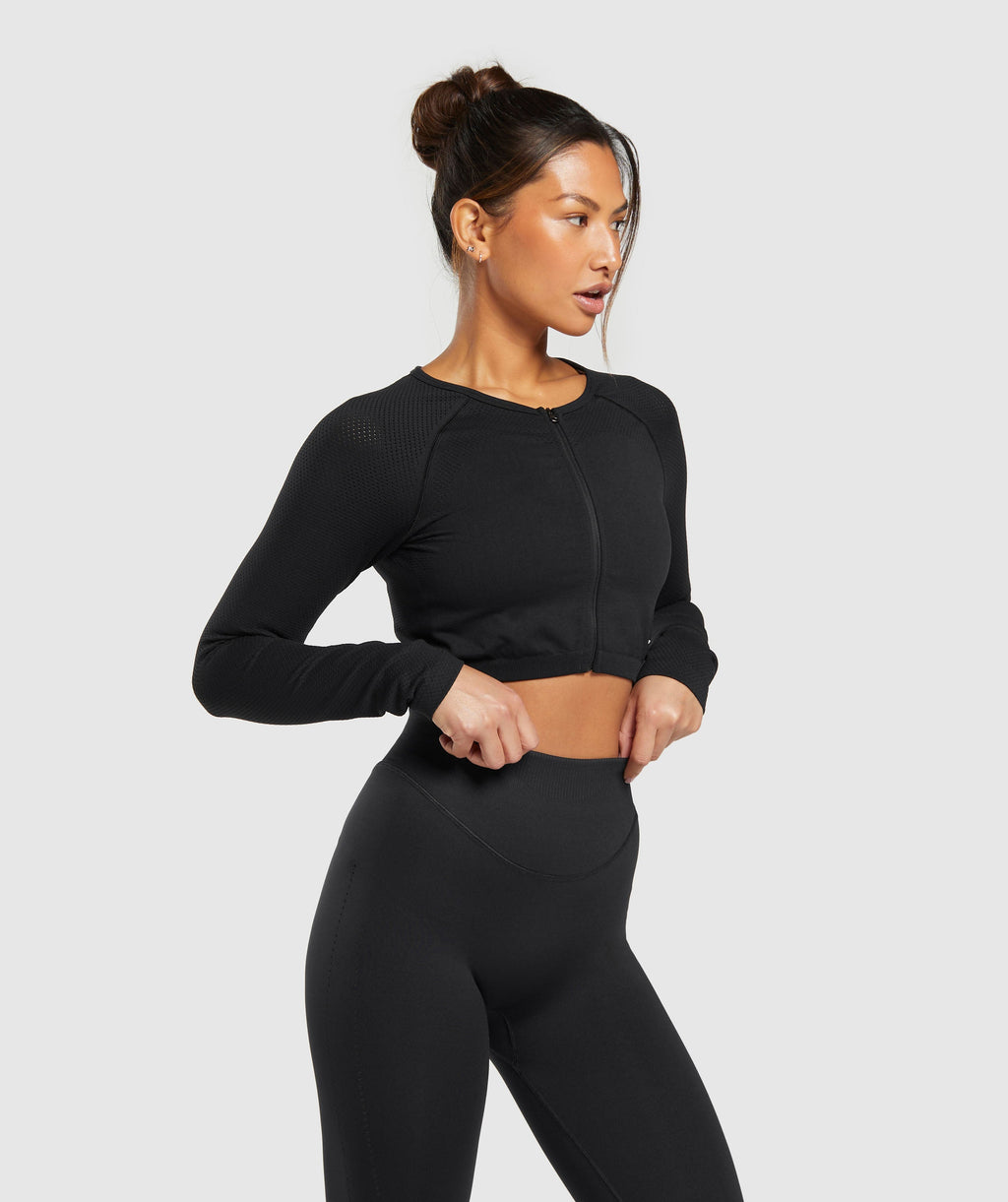 gymshark-sweat-seamless-long-sleeve-zip-crop-top-black-ss24