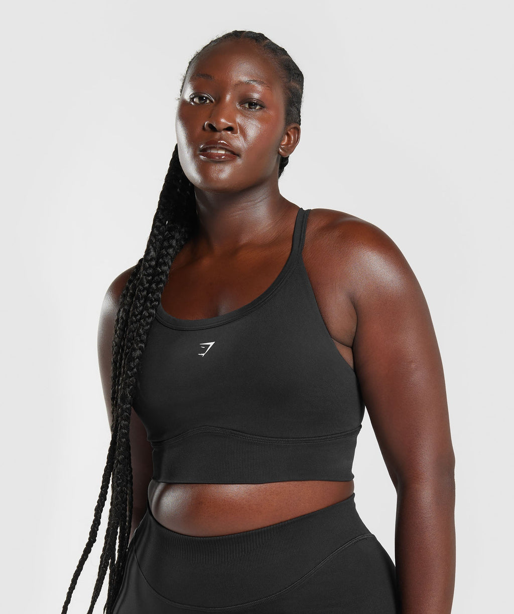 gymshark-sweat-seamless-longline-sports-bra-black-ss23