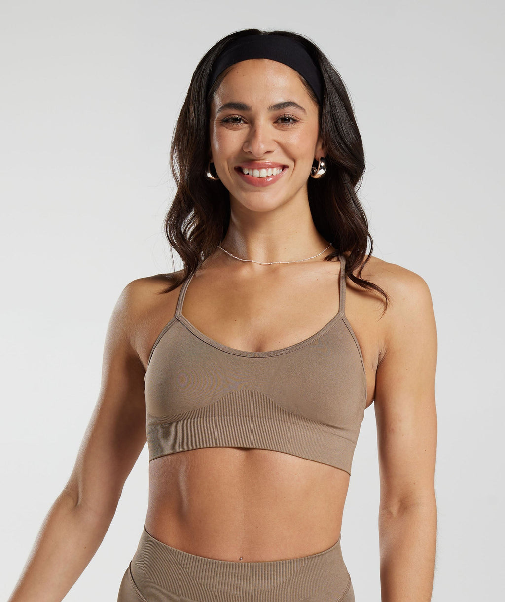 gymshark-sweat-seamless-sports-bra-fossil-brown-ss23