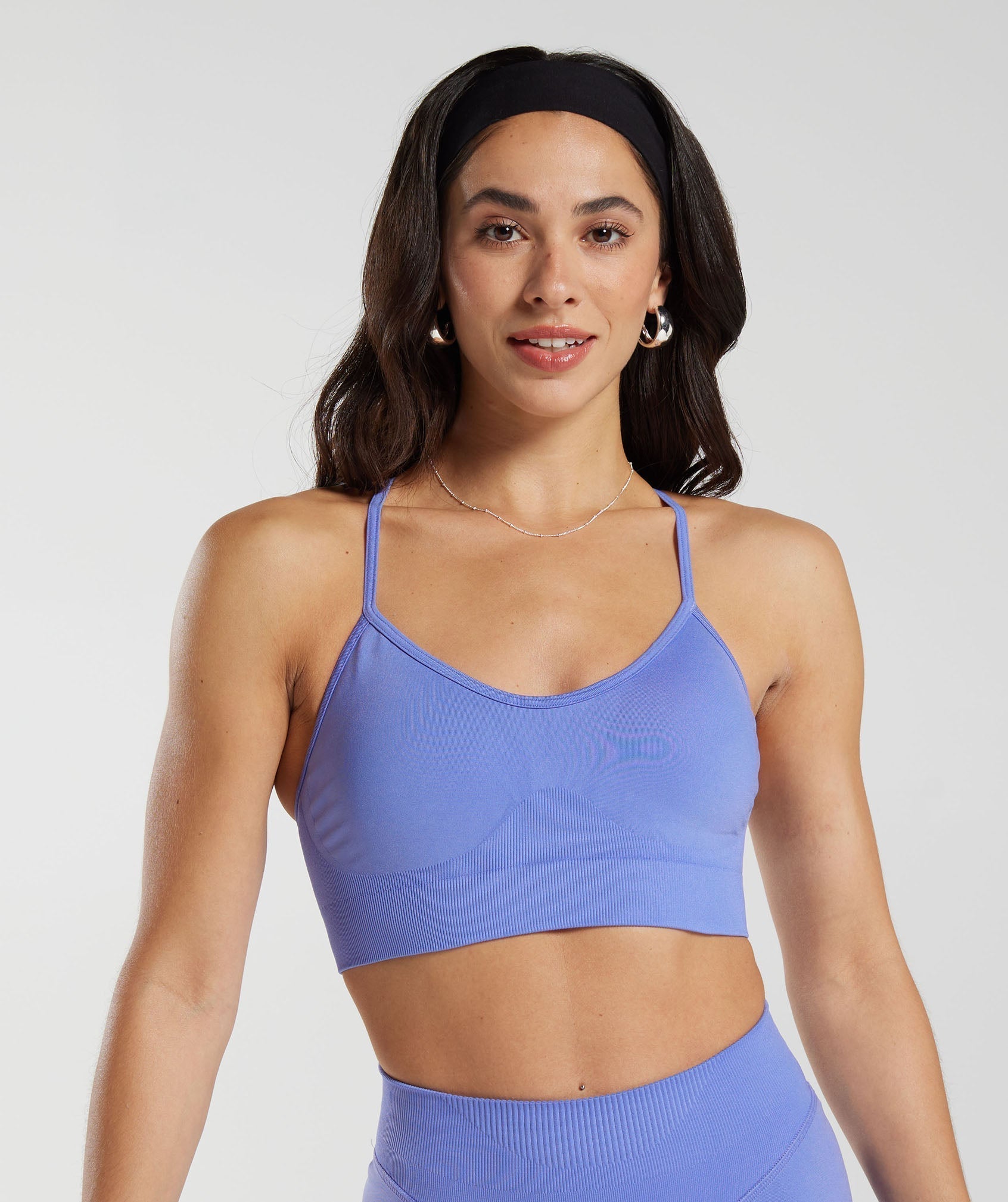 gymshark-sweat-seamless-sports-bra-grape-blue-ss23