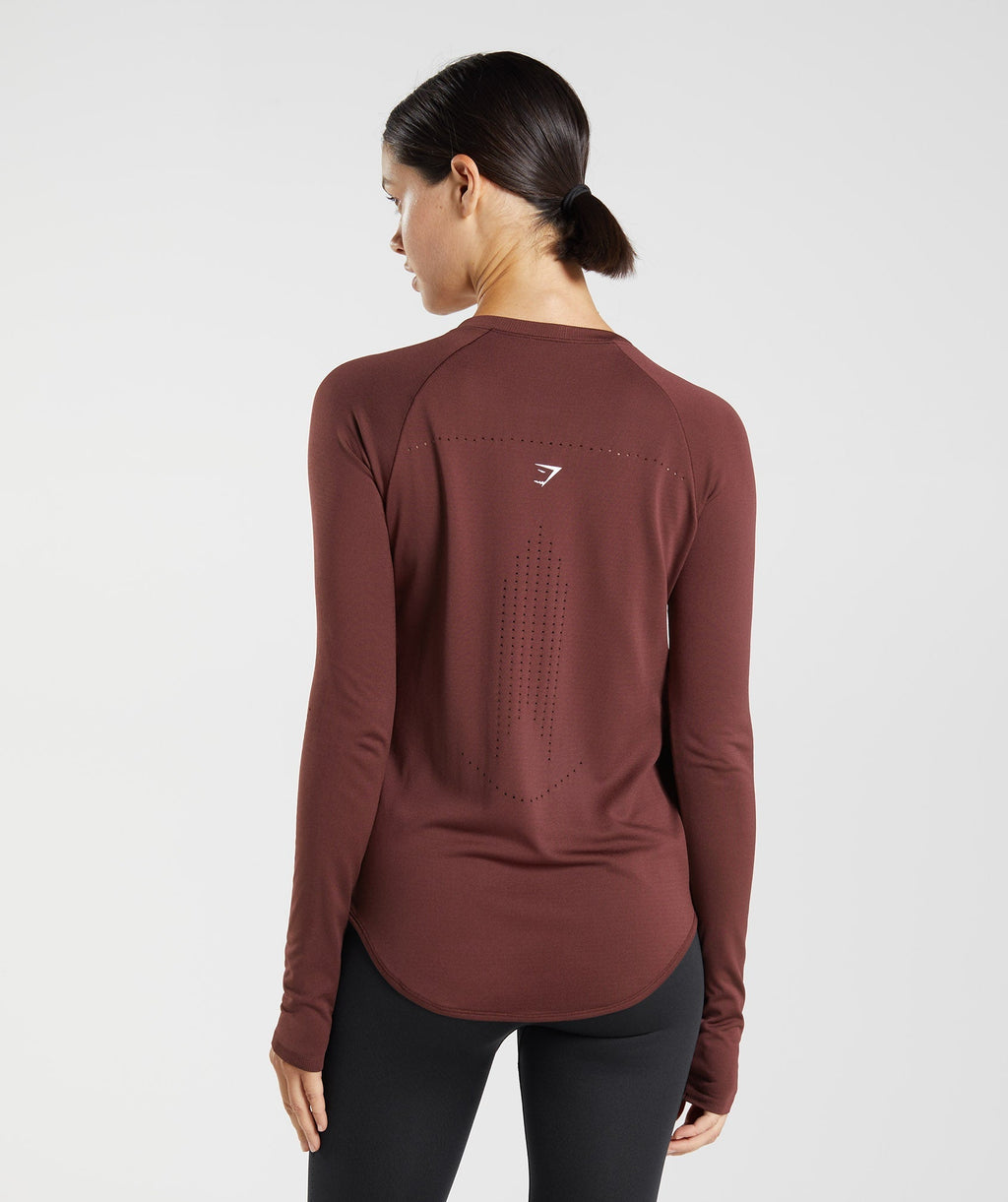 gymshark-sweat-seamless-long-sleeve-top-baked-maroon-aw22