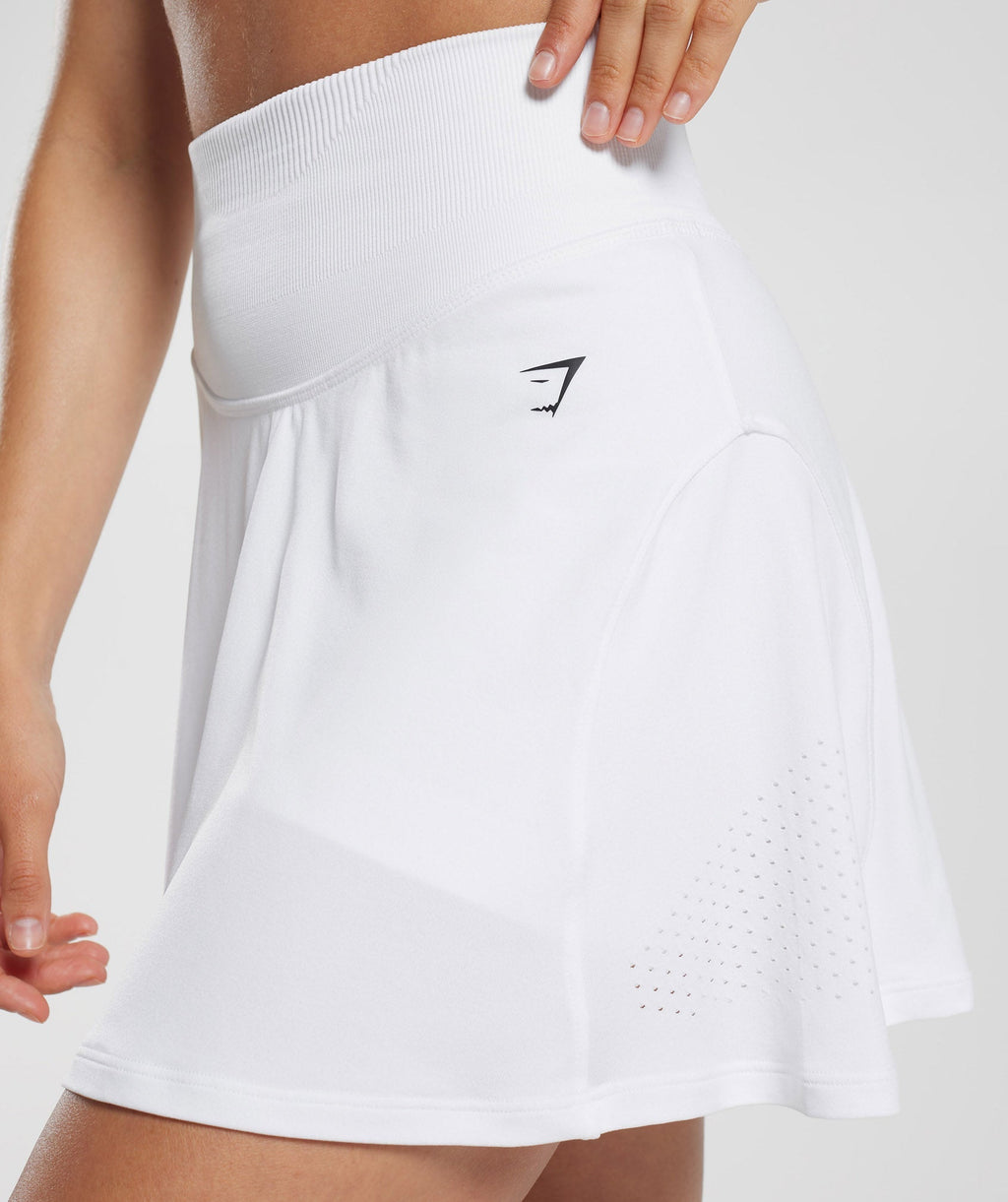 gymshark-sweat-seamless-skort-white-ss23