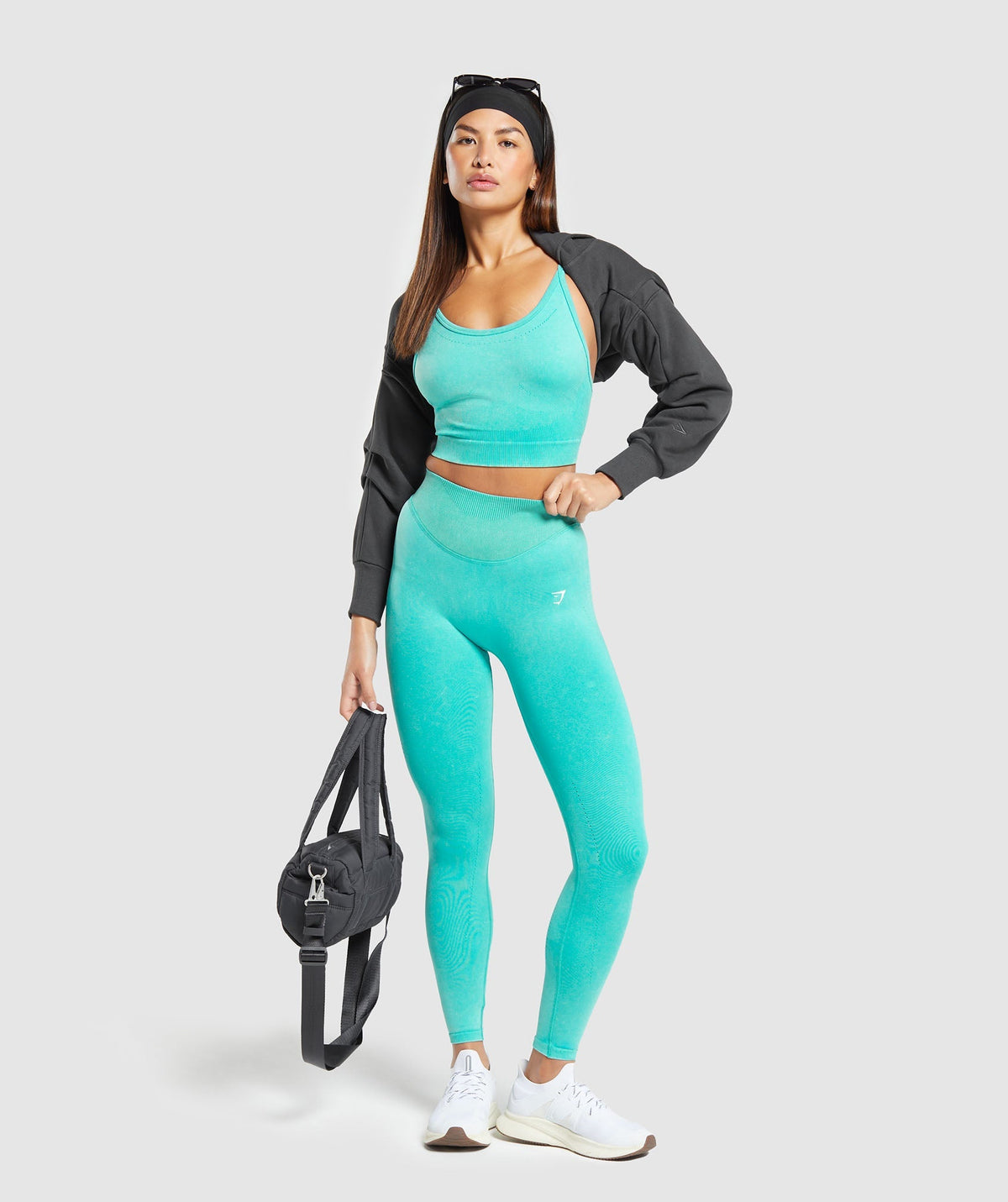 gymshark-sweat-seamless-washed-leggings-capri-blue-acid-wash-aw23