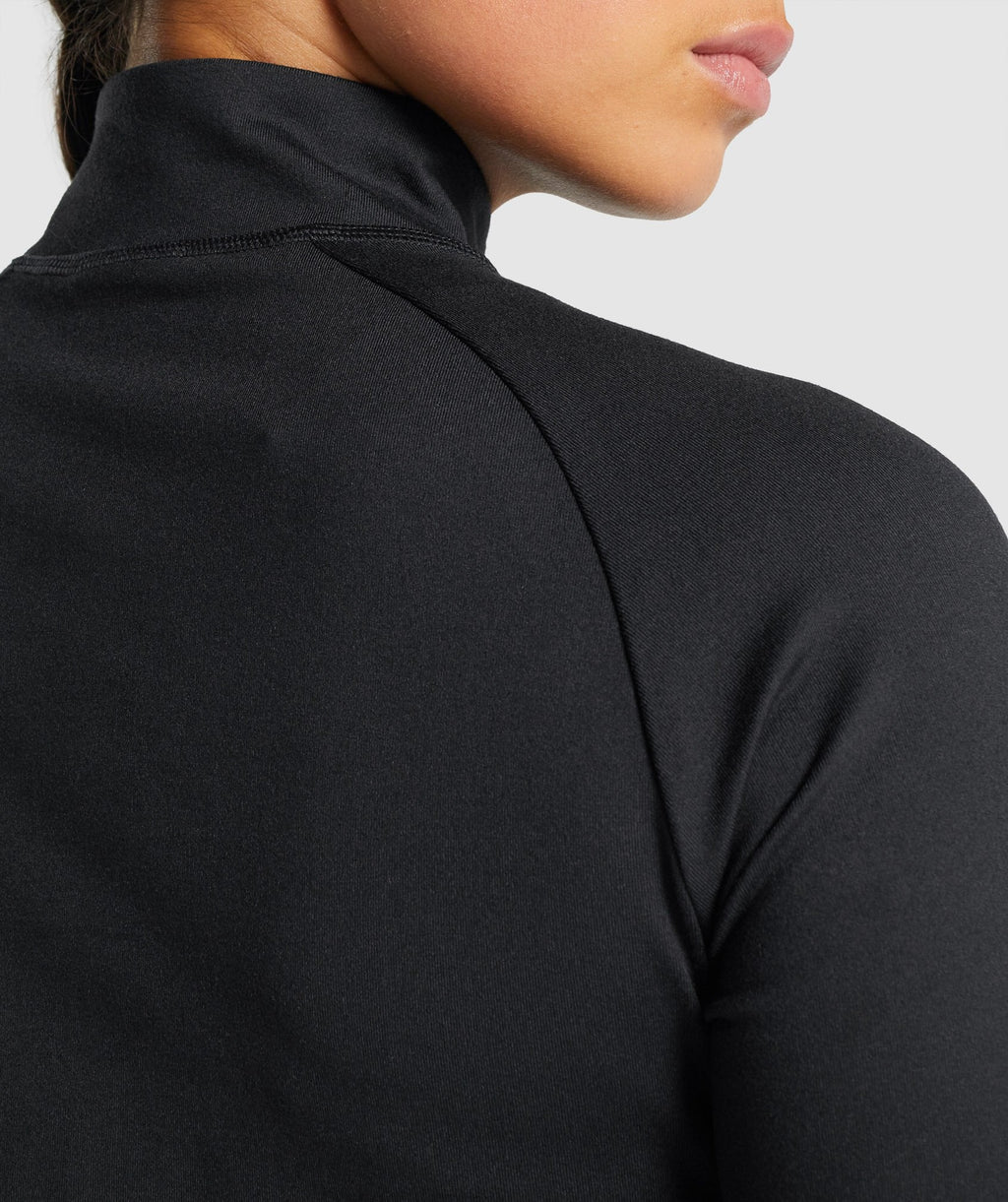 gymshark-training-1-4-zip-black