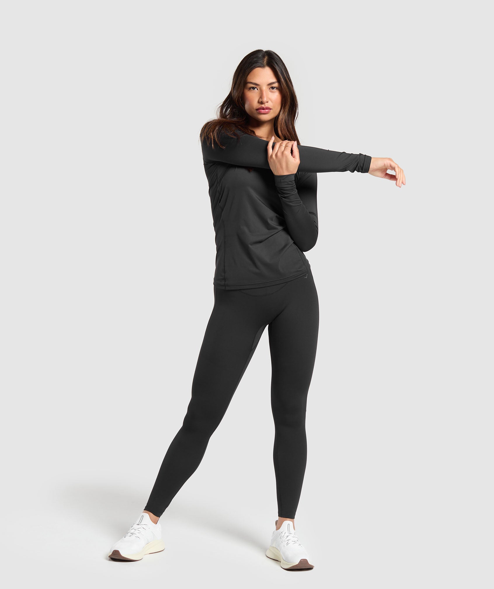 gymshark-training-baselayer-long-sleeve-top-black-aw21