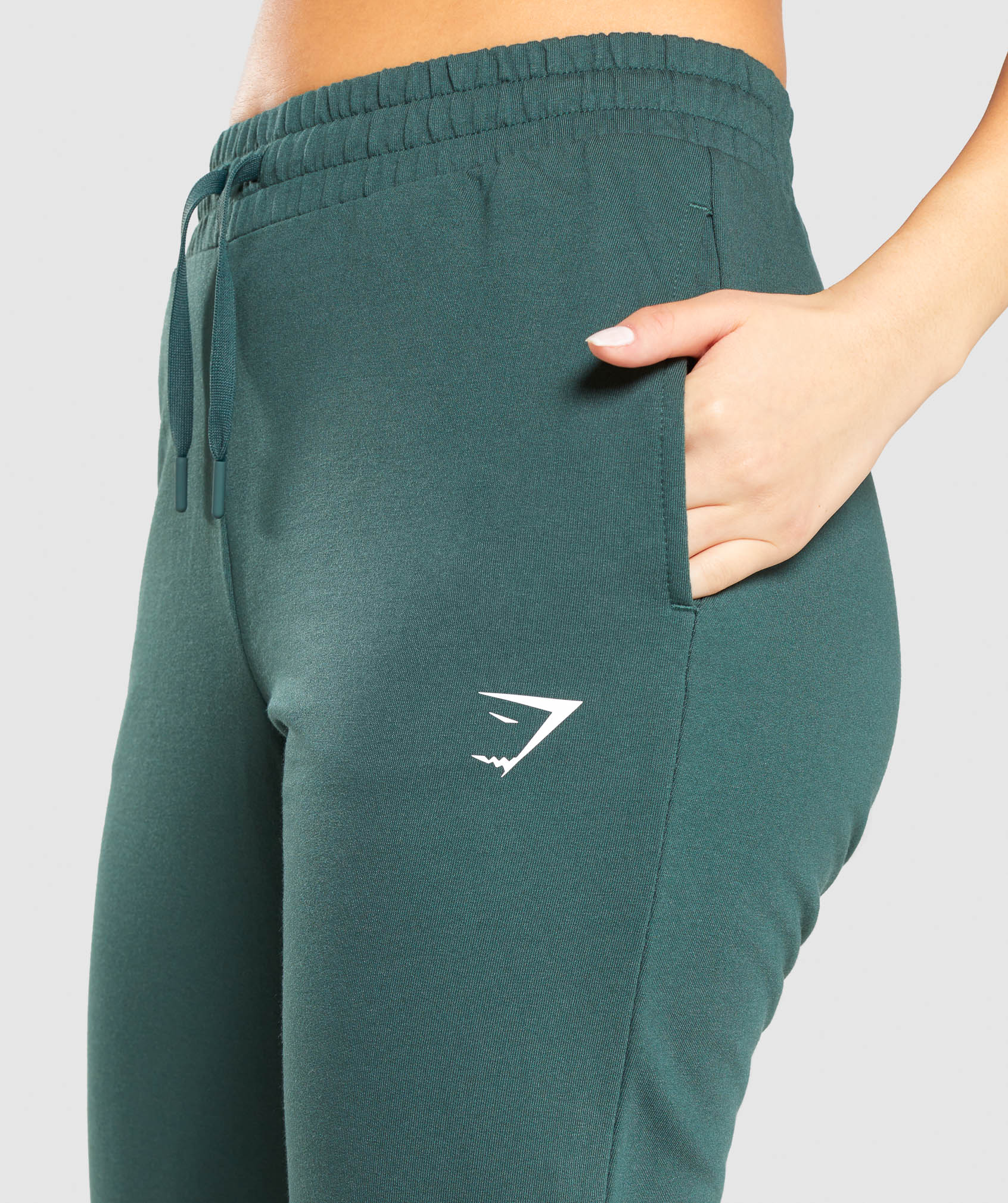 gymshark-training-joggers-dark-green