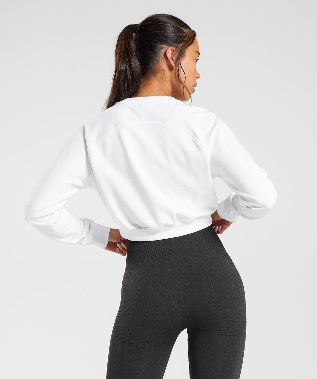 gymshark-training-cropped-sweater-white-aw22