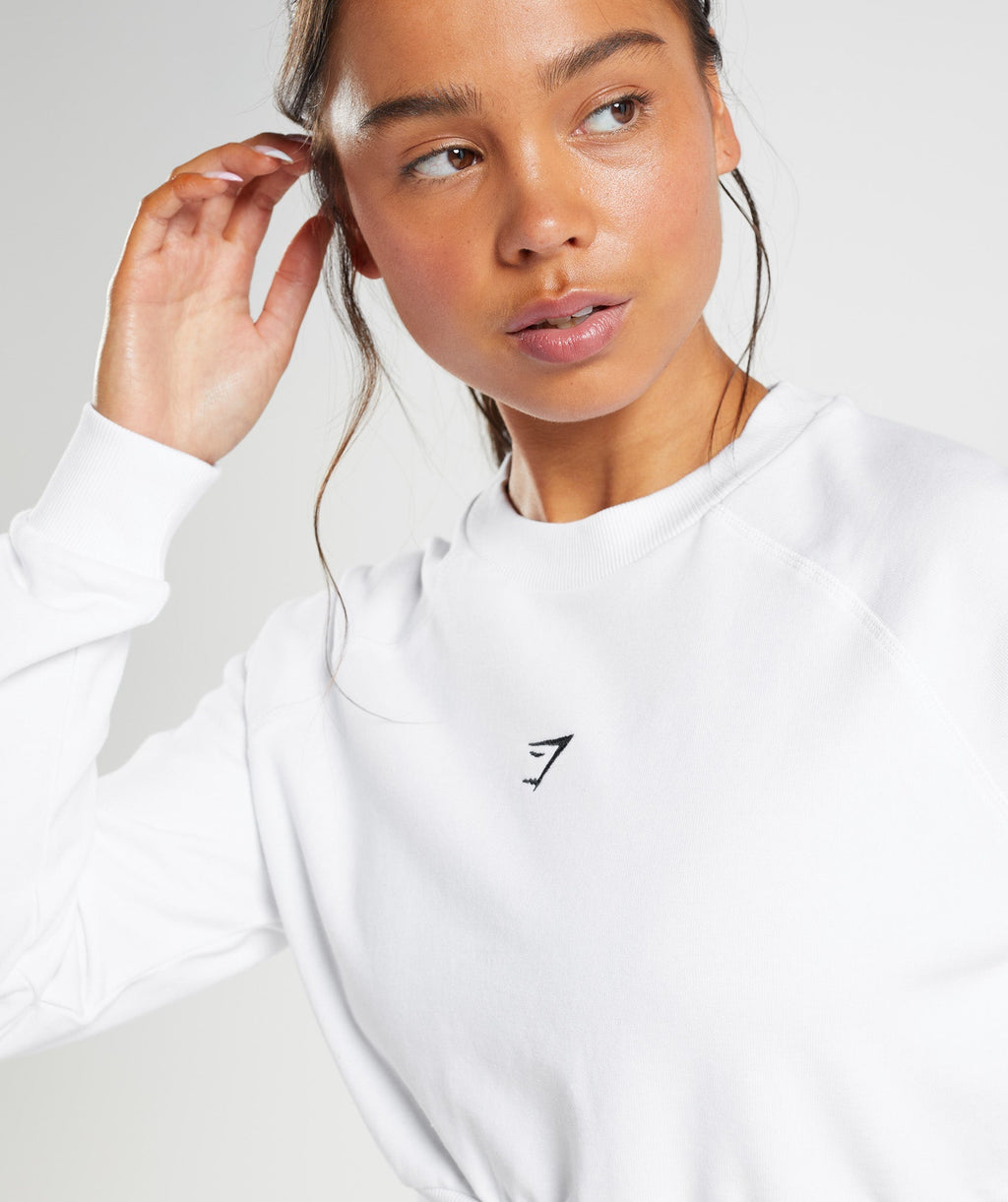 gymshark-training-cropped-sweater-white-aw22