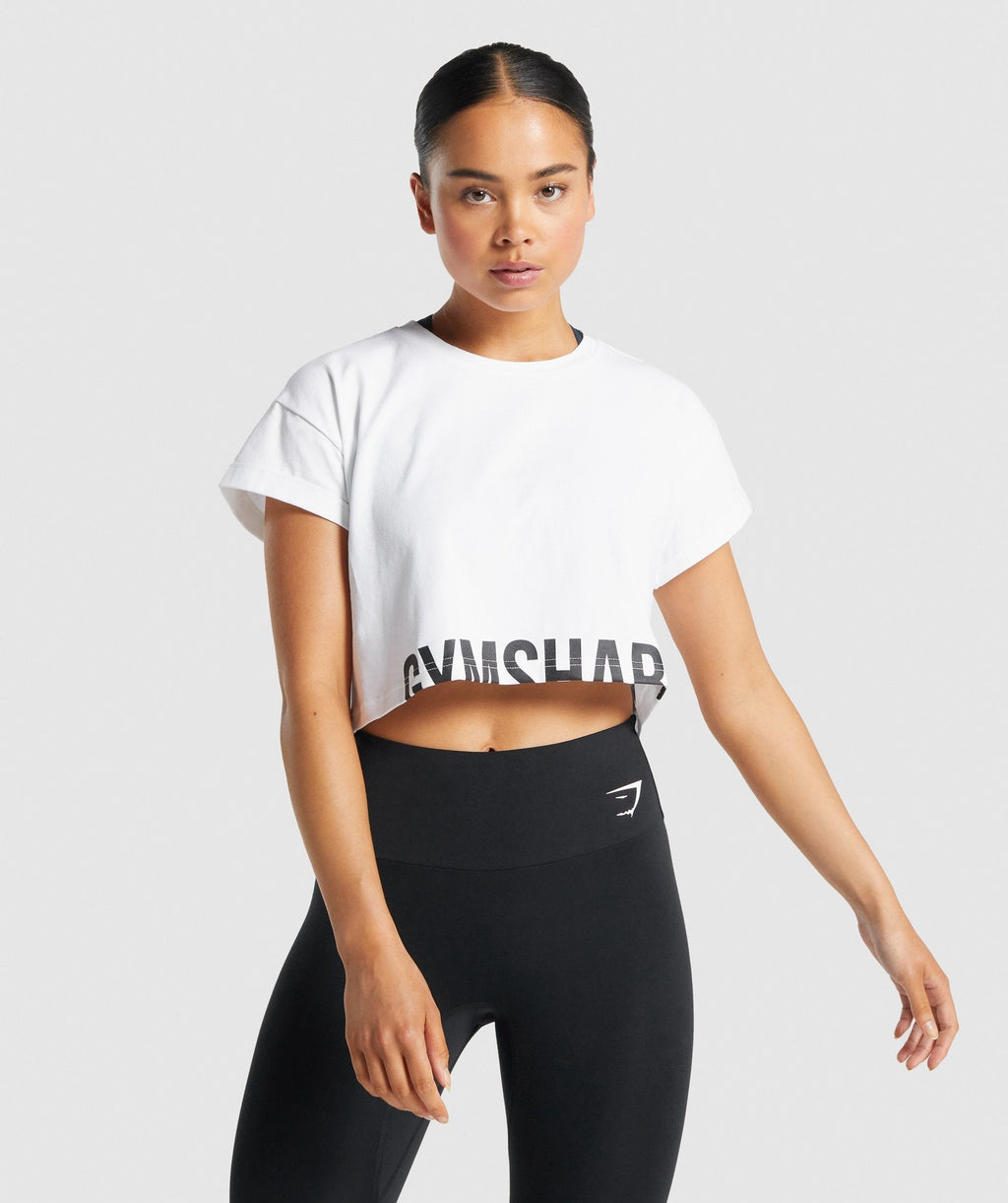 gymshark-fraction-crop-top-white-boxy
