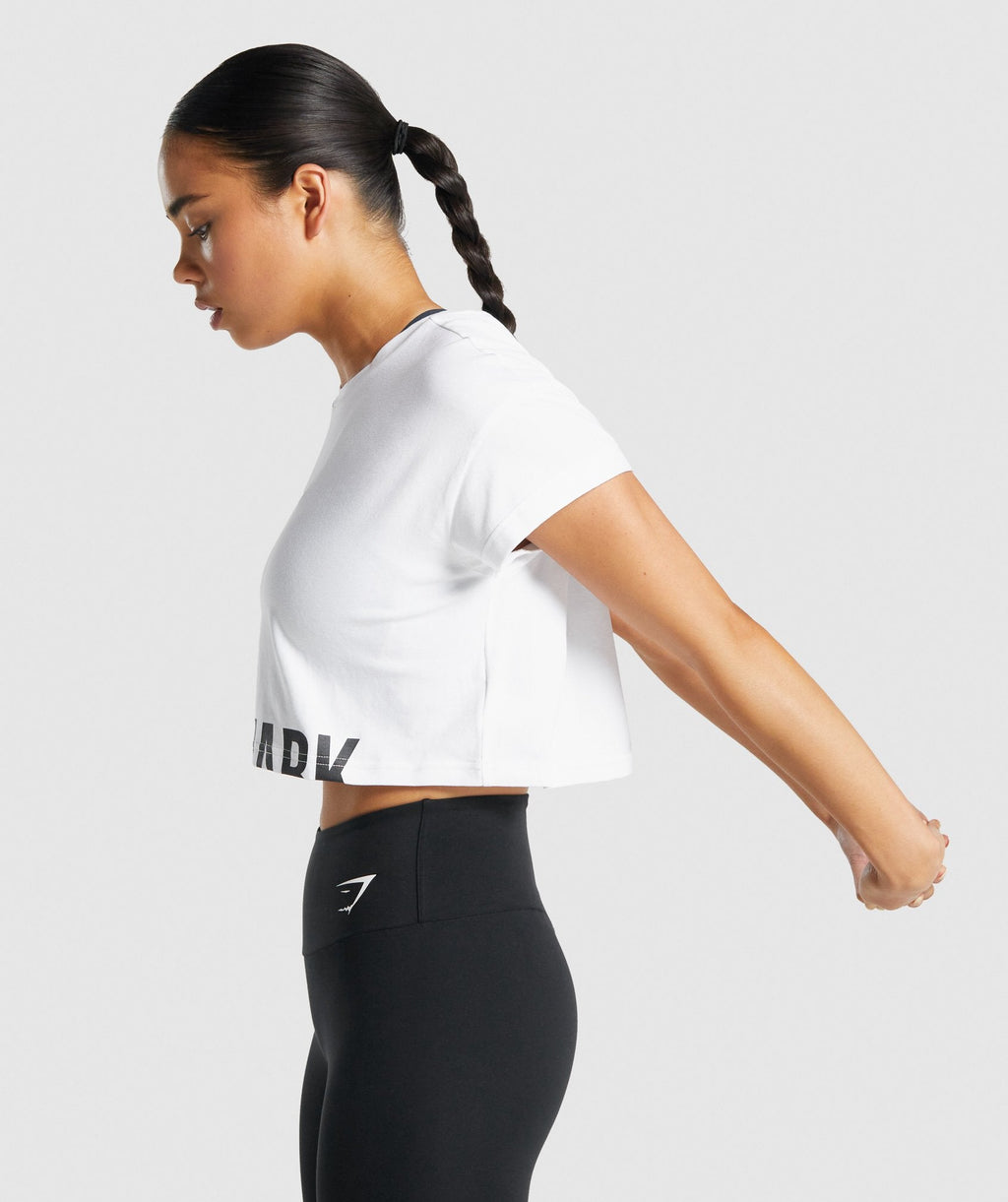 gymshark-fraction-crop-top-white-boxy