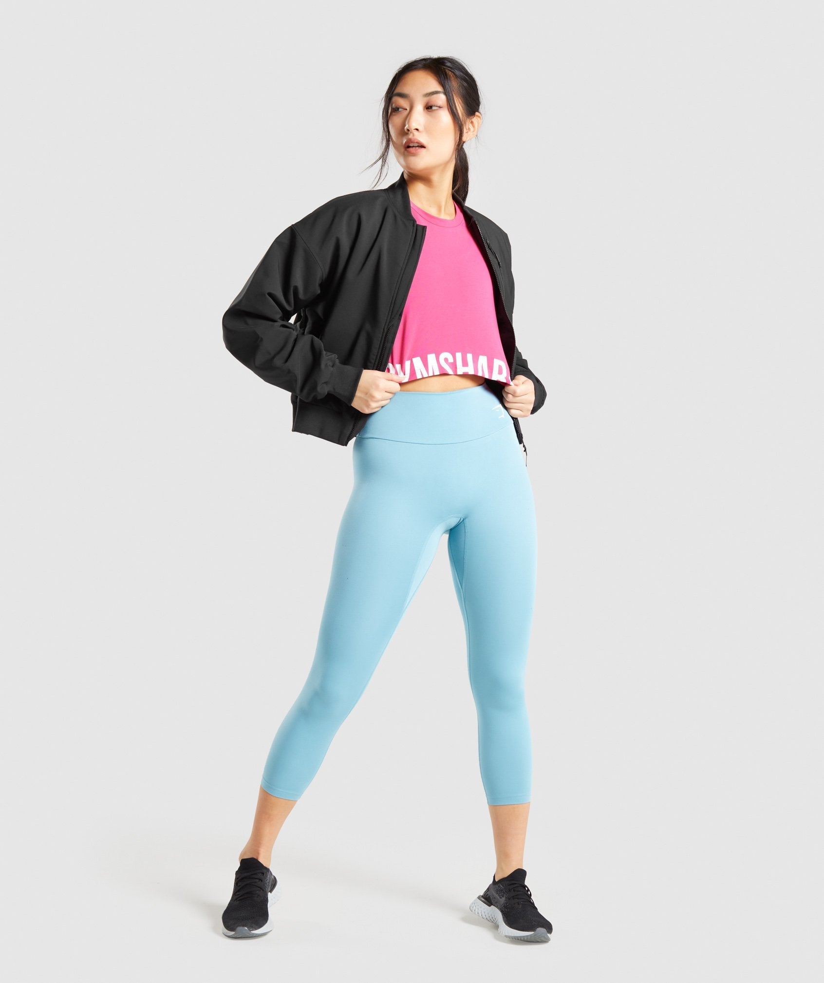 gymshark-fraction-crop-top-pink-white-logo