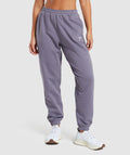gymshark-training-fleece-joggers-dewberry-purple-aw23