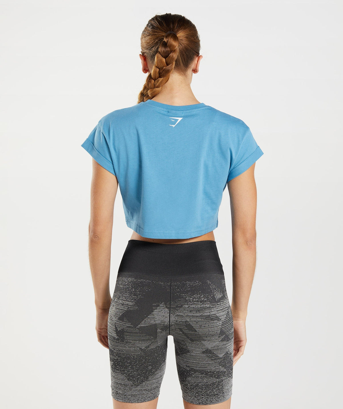 gymshark-fraction-crop-top-coastal-blue-aw22