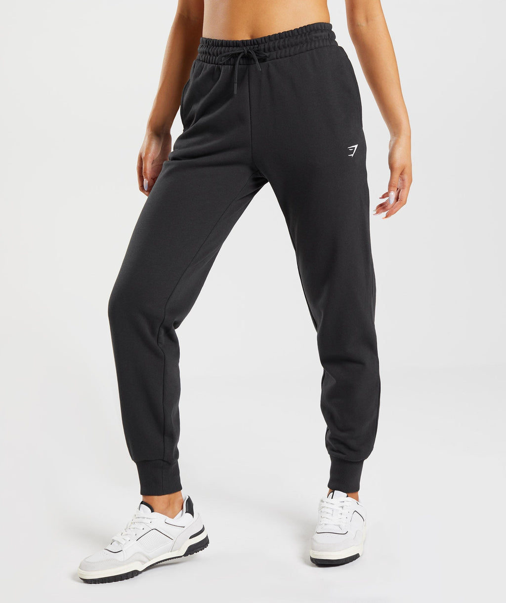 gymshark-training-joggers-black-aw22
