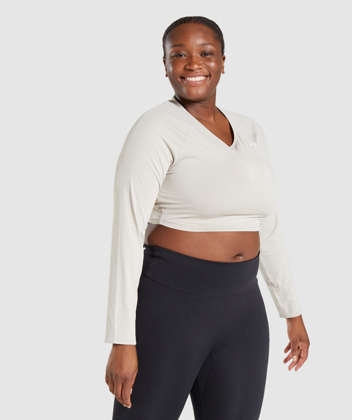 gymshark-training-long-sleeve-crop-top-grey