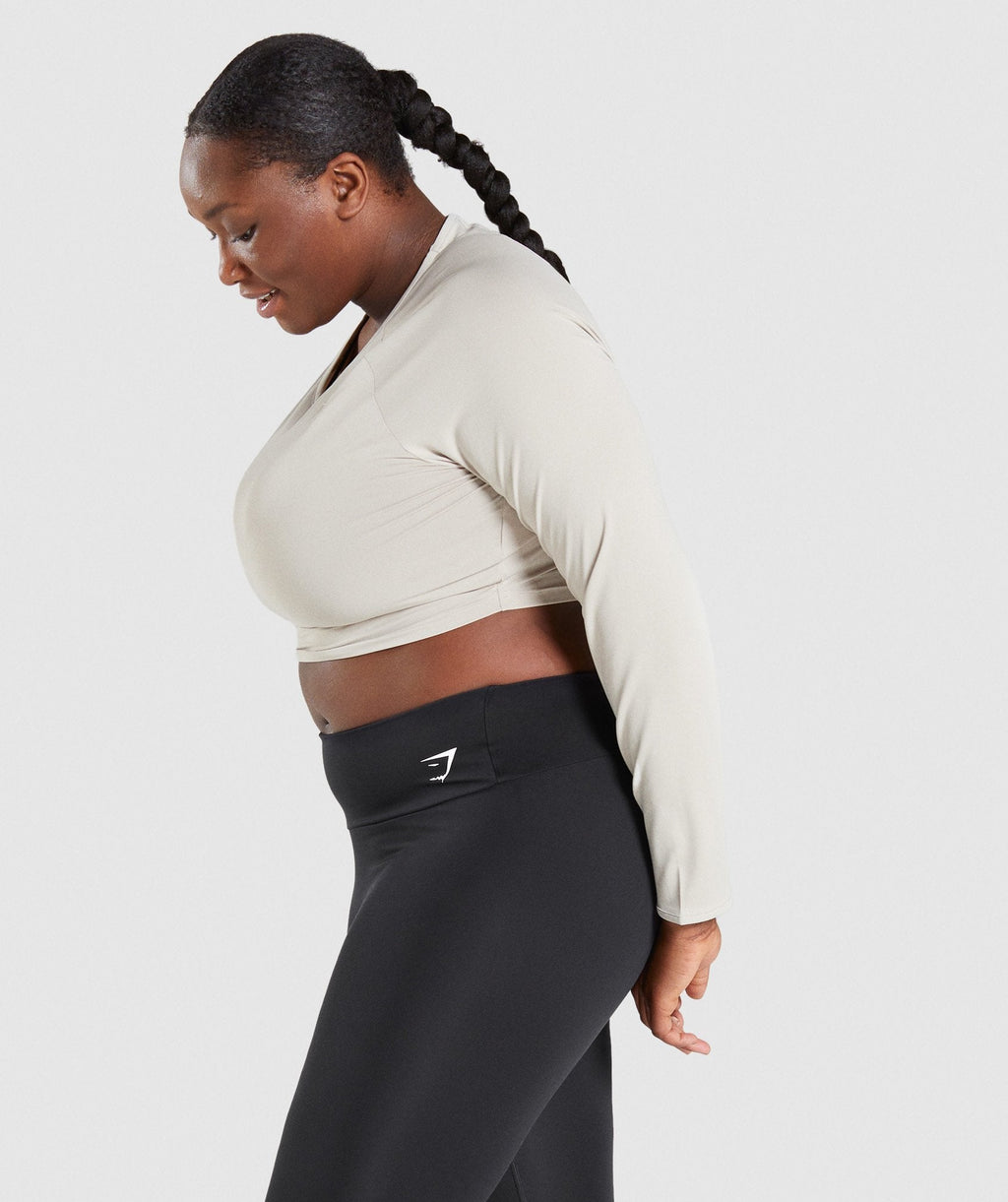 gymshark-training-long-sleeve-crop-top-grey