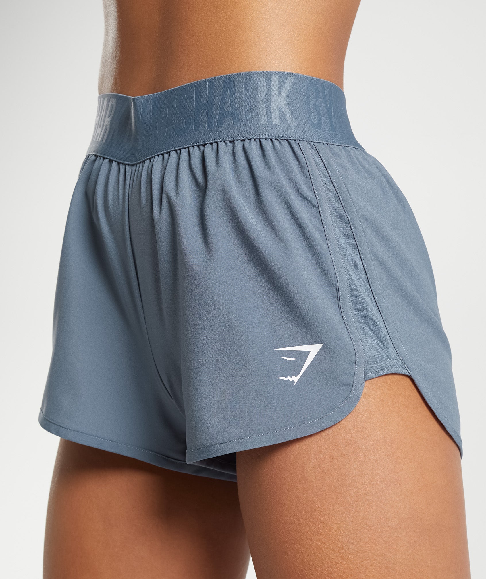 gymshark-training-loose-fit-shorts-evening-blue-ss23