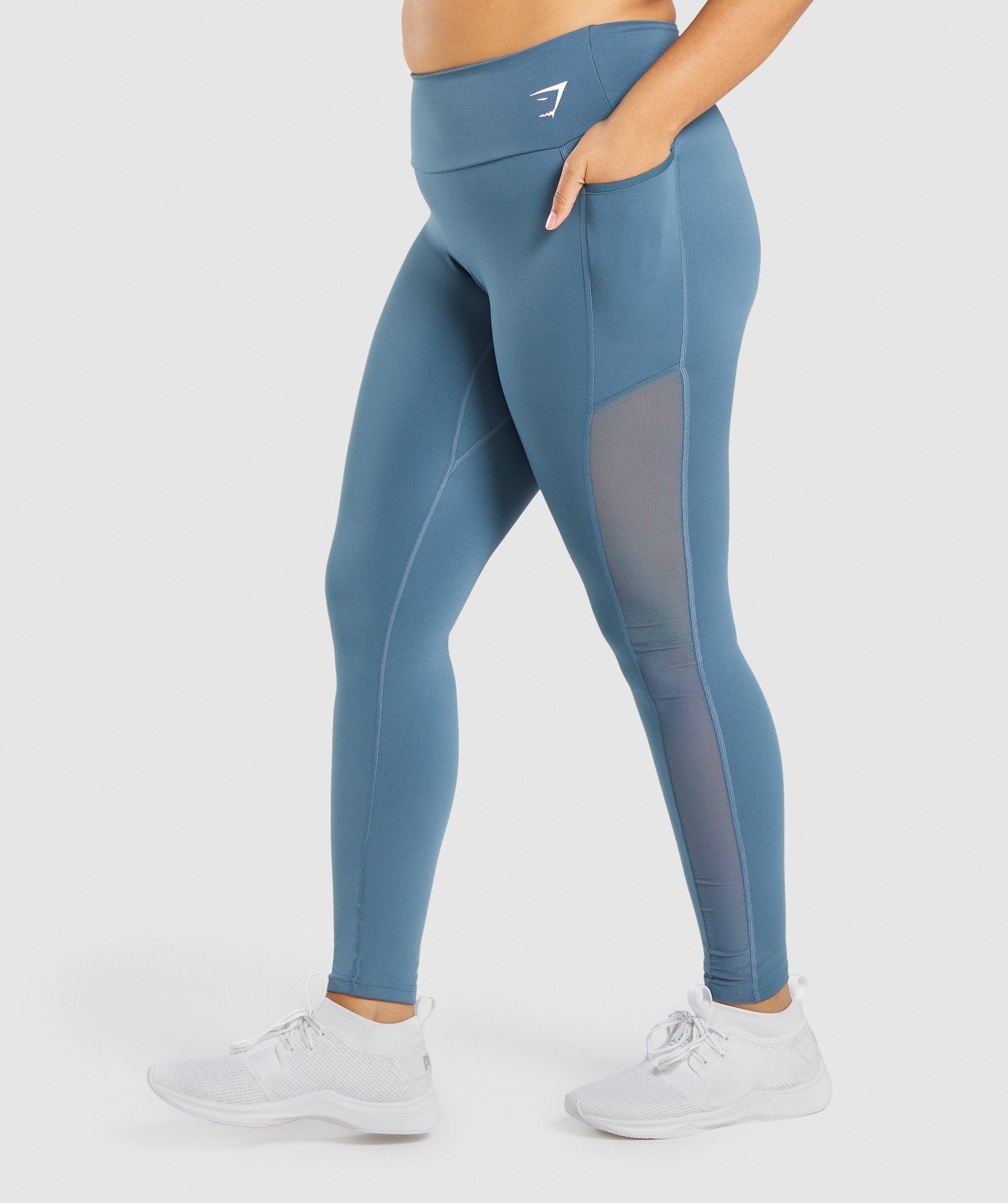 gymshark-training-mesh-pocket-leggings-teal-aw21