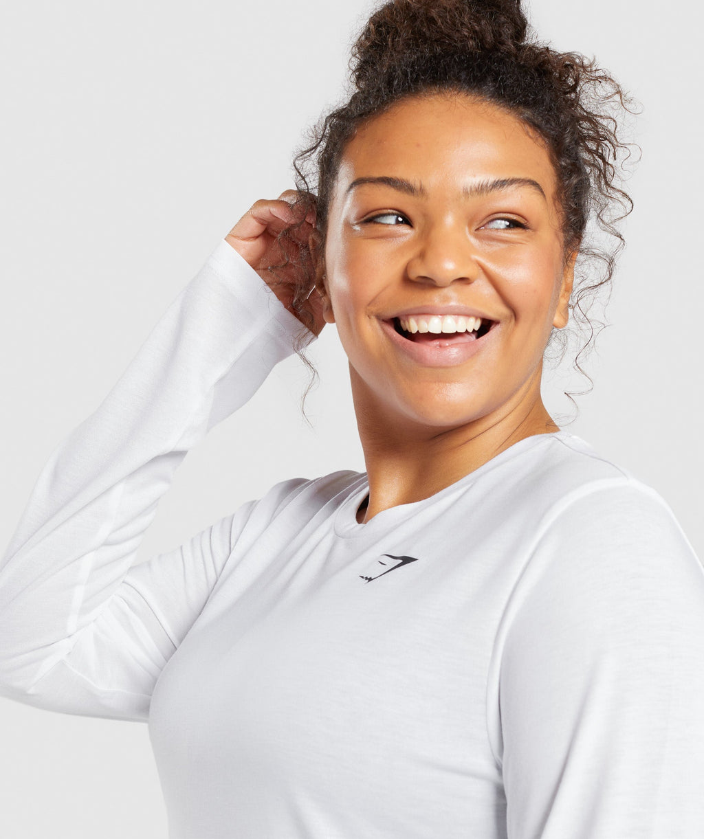 gymshark-training-oversized-long-sleeve-top-white-aw22