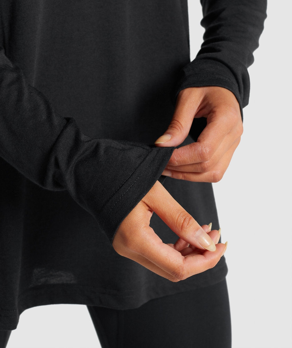 gymshark-training-oversized-long-sleeve-t-shirt-black