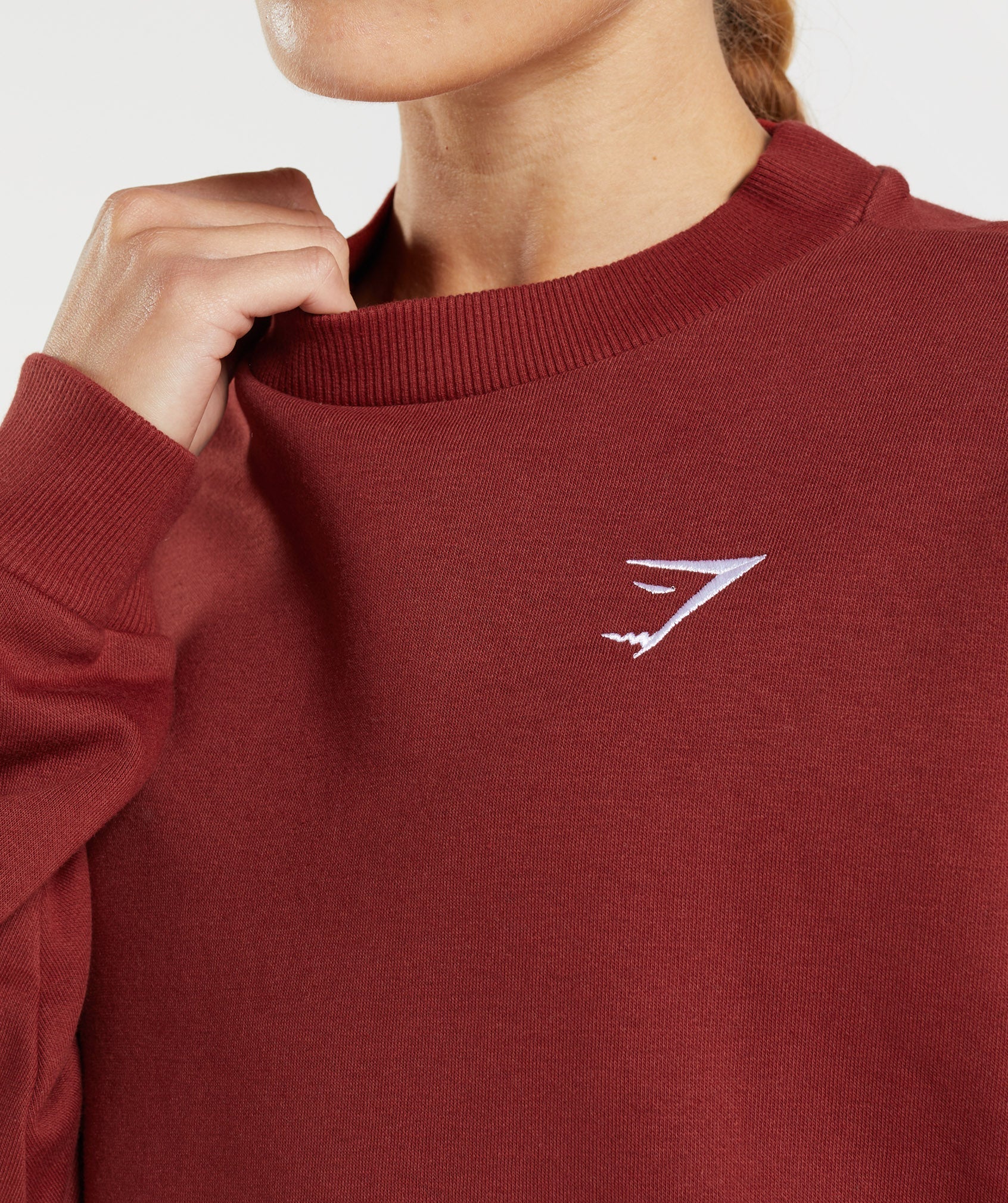 gymshark-training-oversized-sweatshirt-rosewood-red-aw22