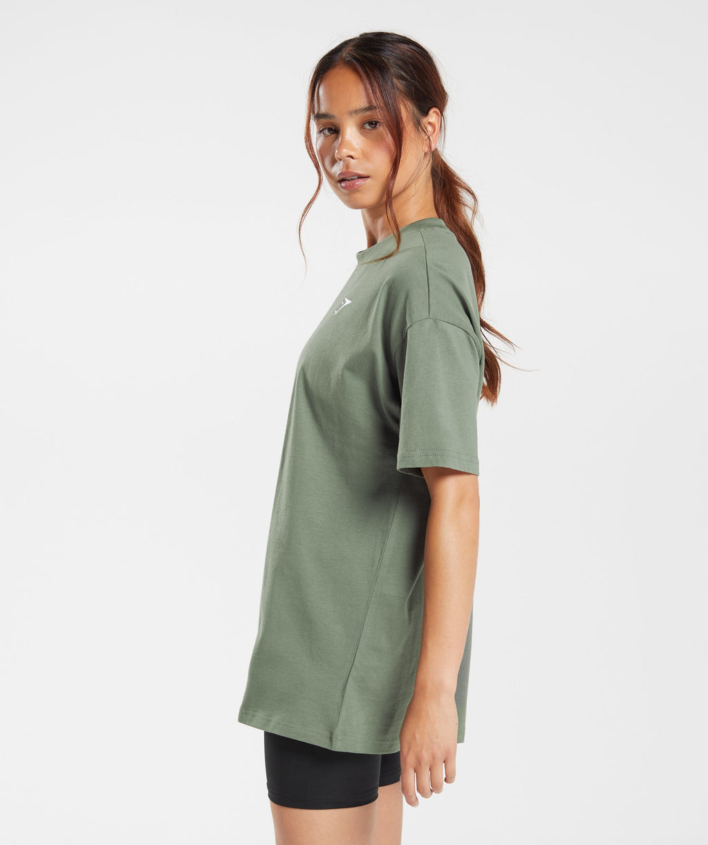 gymshark-training-oversized-t-shirt-dusk-green-aw23