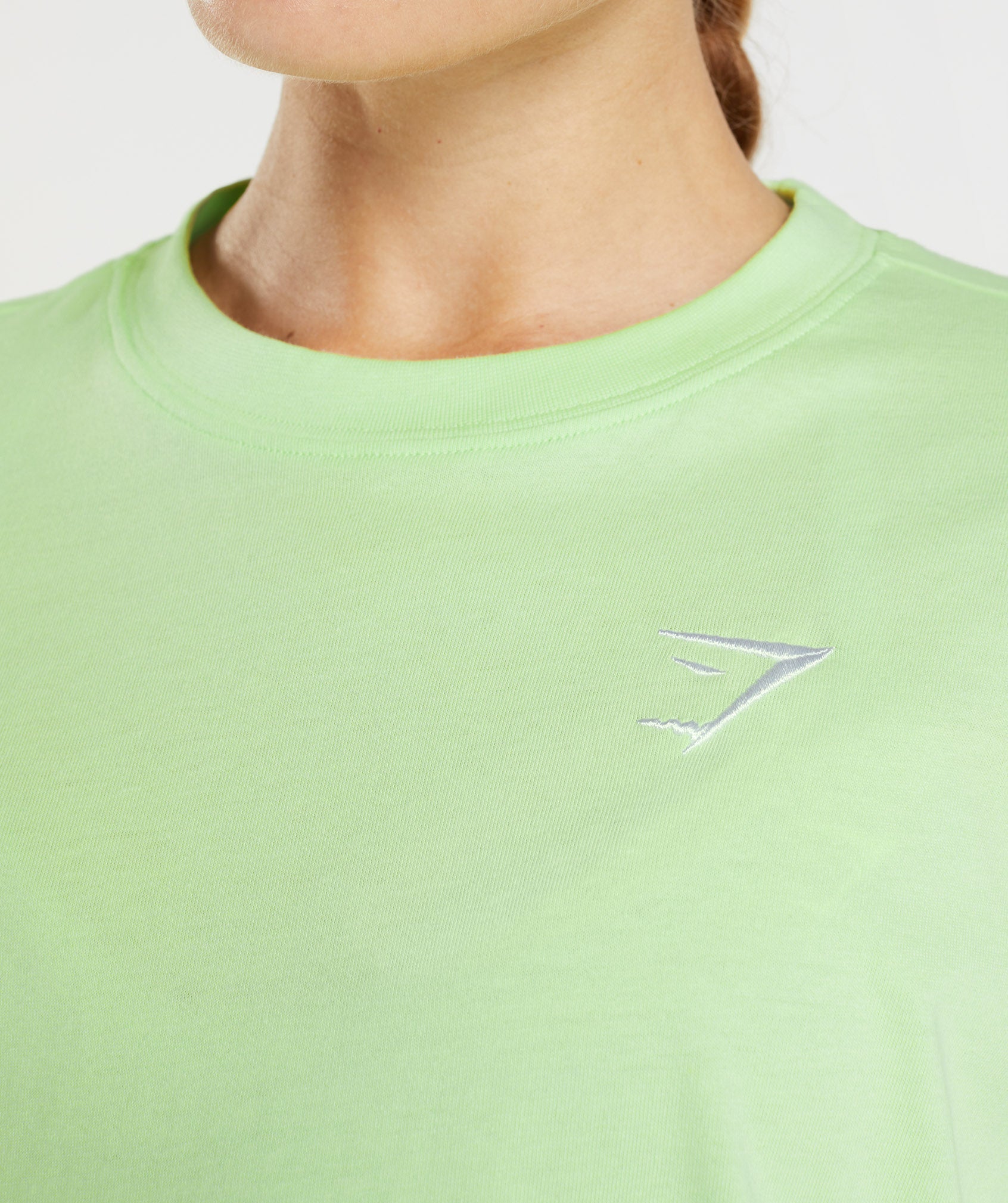 gymshark-training-oversized-t-shirt-kiwi-green-aw22