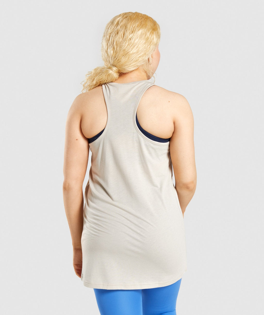 gymshark-training-oversized-vest-grey