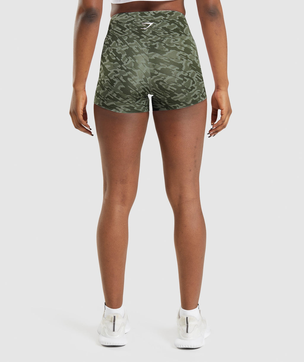 gymshark-training-shorts-camo-green-print