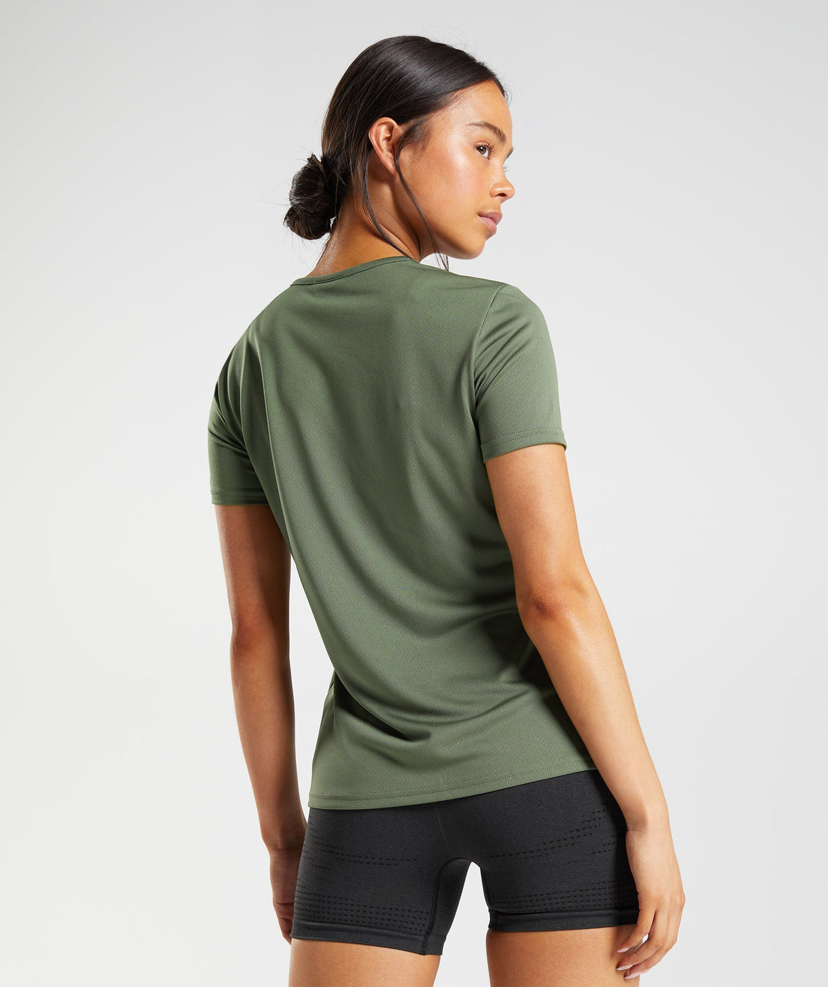 gymshark-training-t-shirt-core-olive-aw22