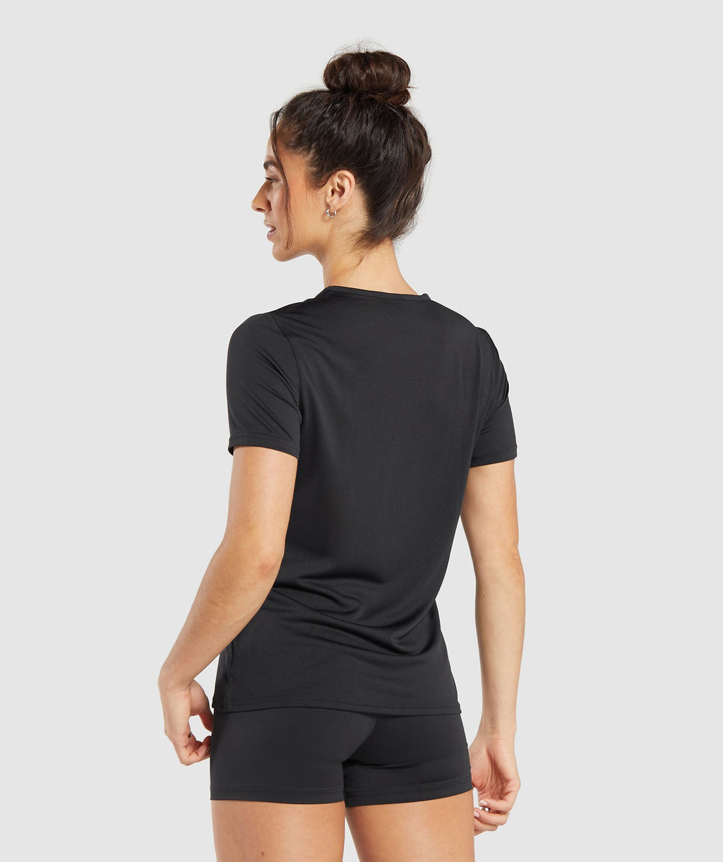 gymshark-training-t-shirt-black-ss22