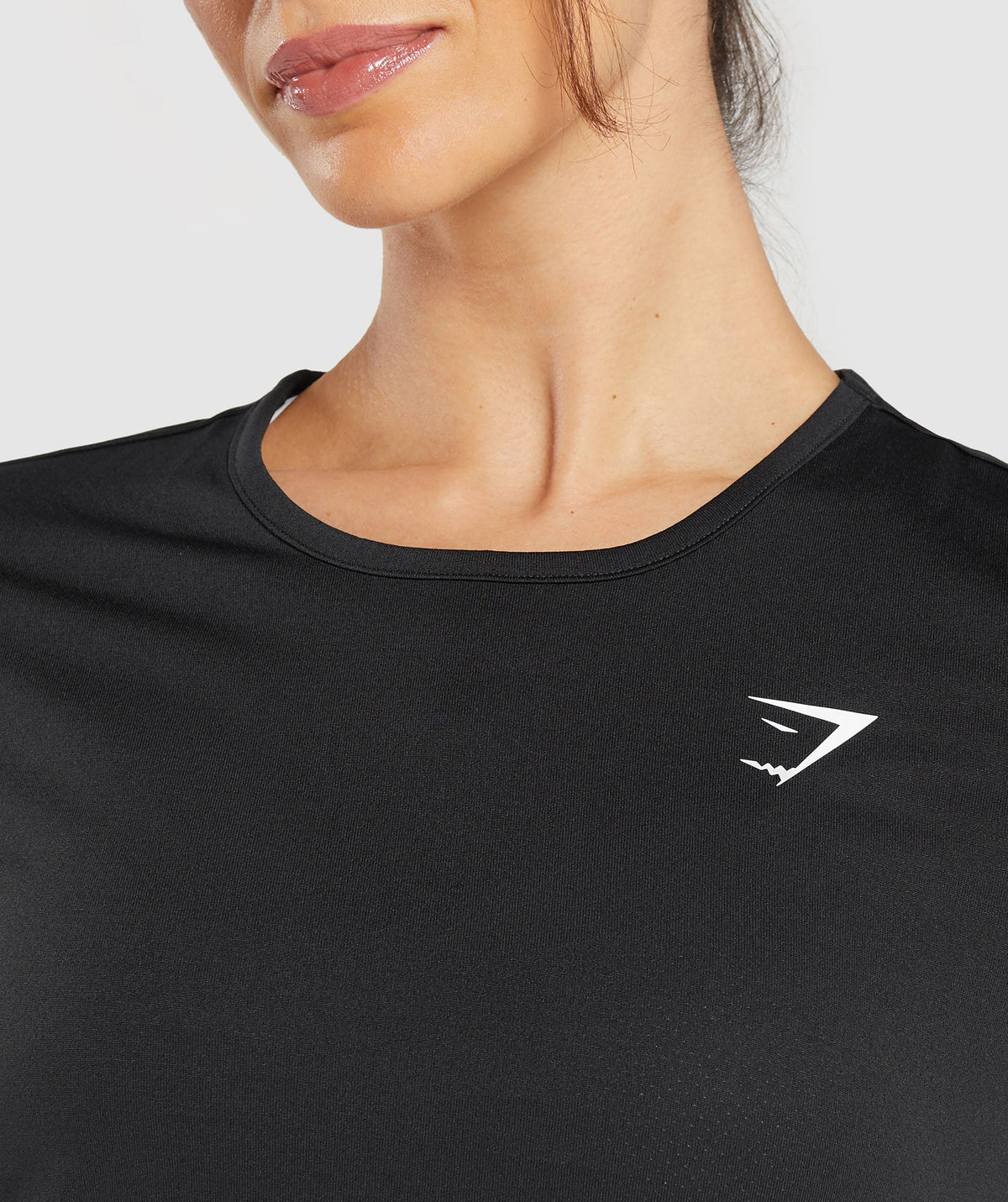 gymshark-training-t-shirt-black-ss22