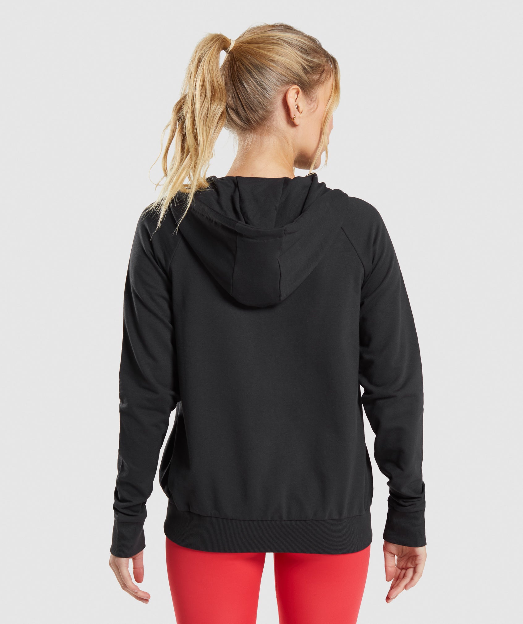 gymshark-training-zip-hoodie-black-ss22