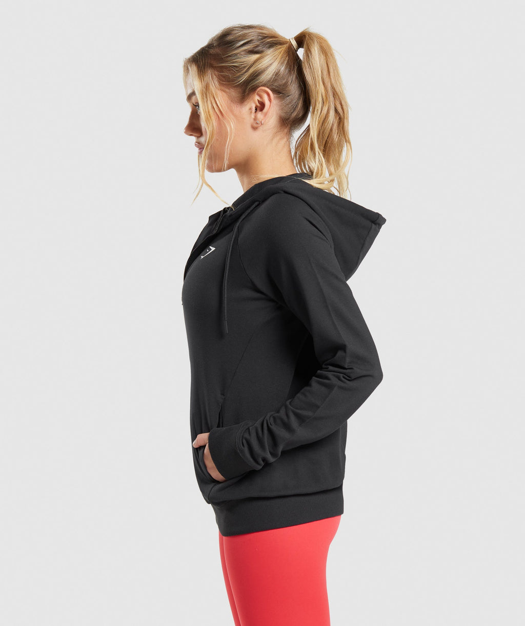 gymshark-training-zip-hoodie-black-ss22