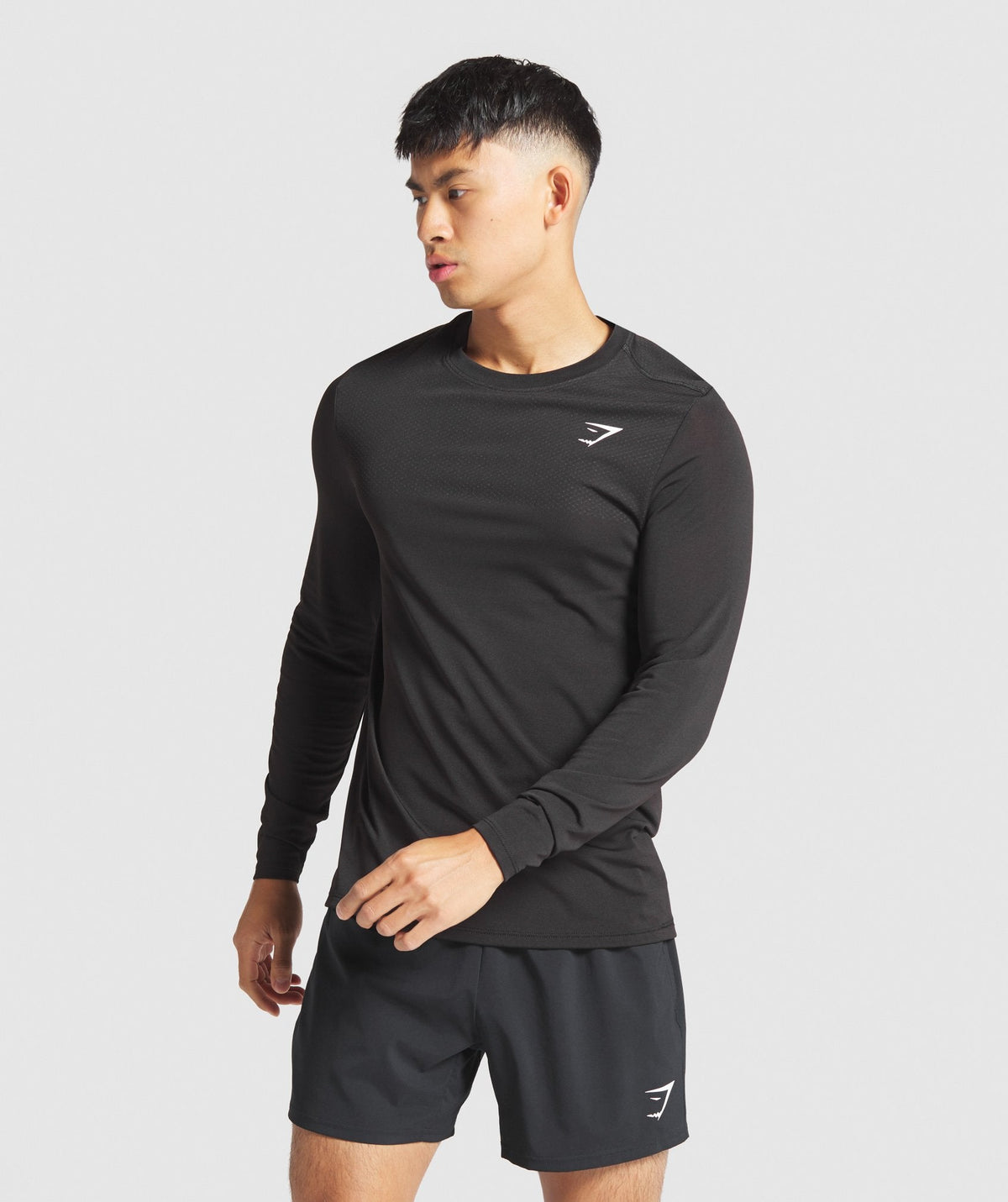 gymshark-vital-long-sleeve-t-shirt-black-marl