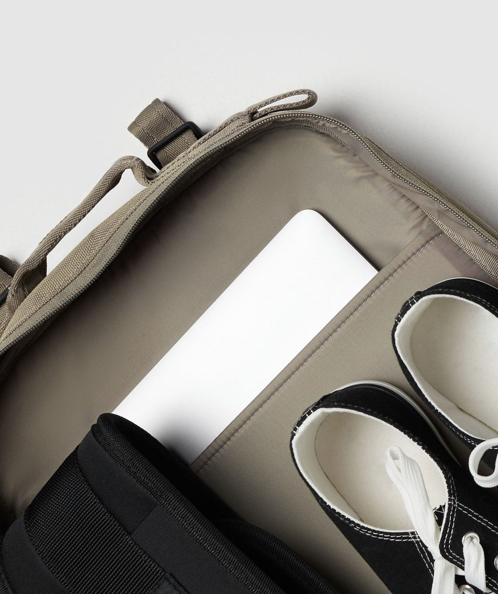 gymshark-tactical-backpack-linen-brown-aw23