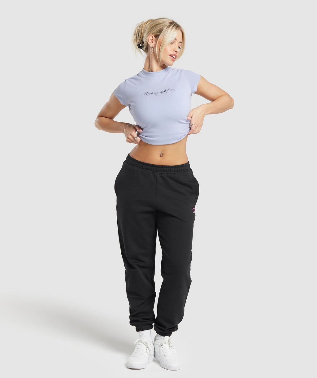 gymshark-tattoo-t-shirt-silver-lilac-ss24
