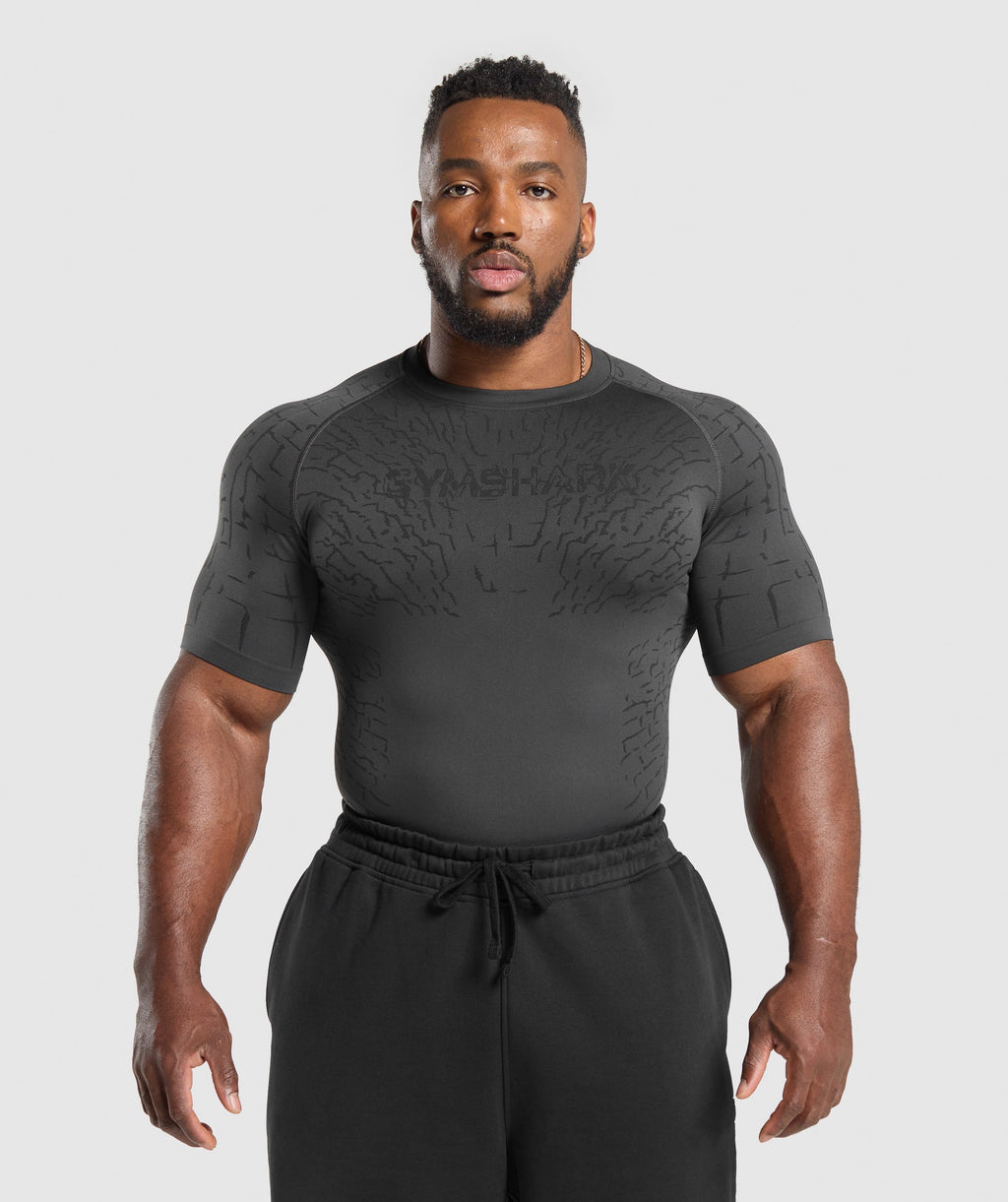 gymshark-tectonic-seamless-t-shirt-asphalt-grey-black-aw24