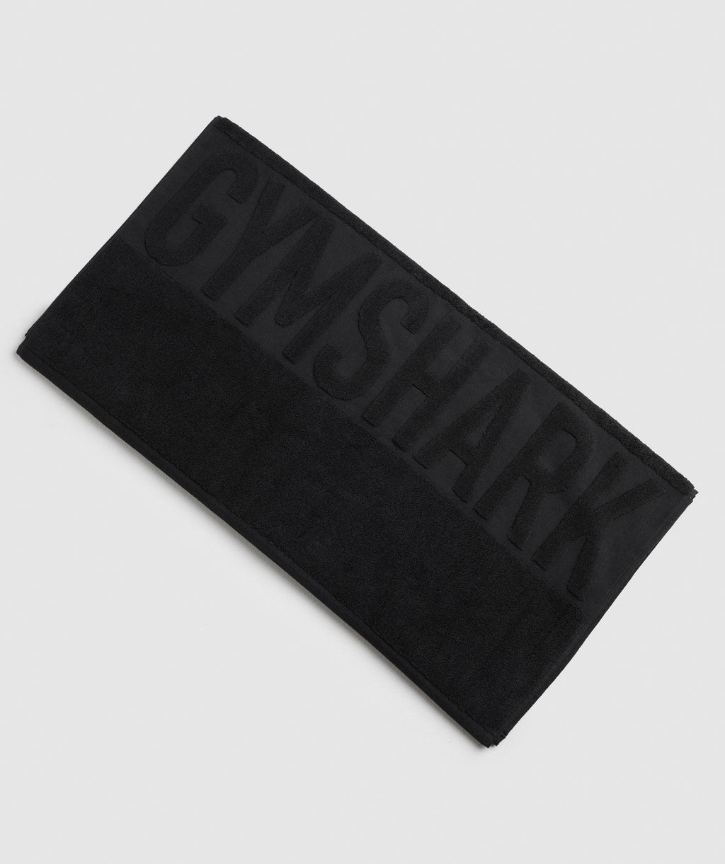 gymshark-towel-black-aw21