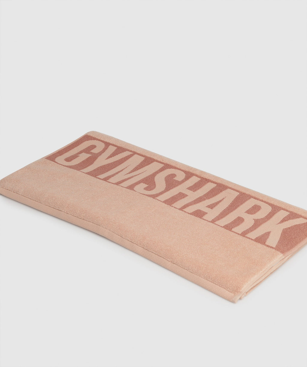 gymshark-towel-misty-pink-ss23